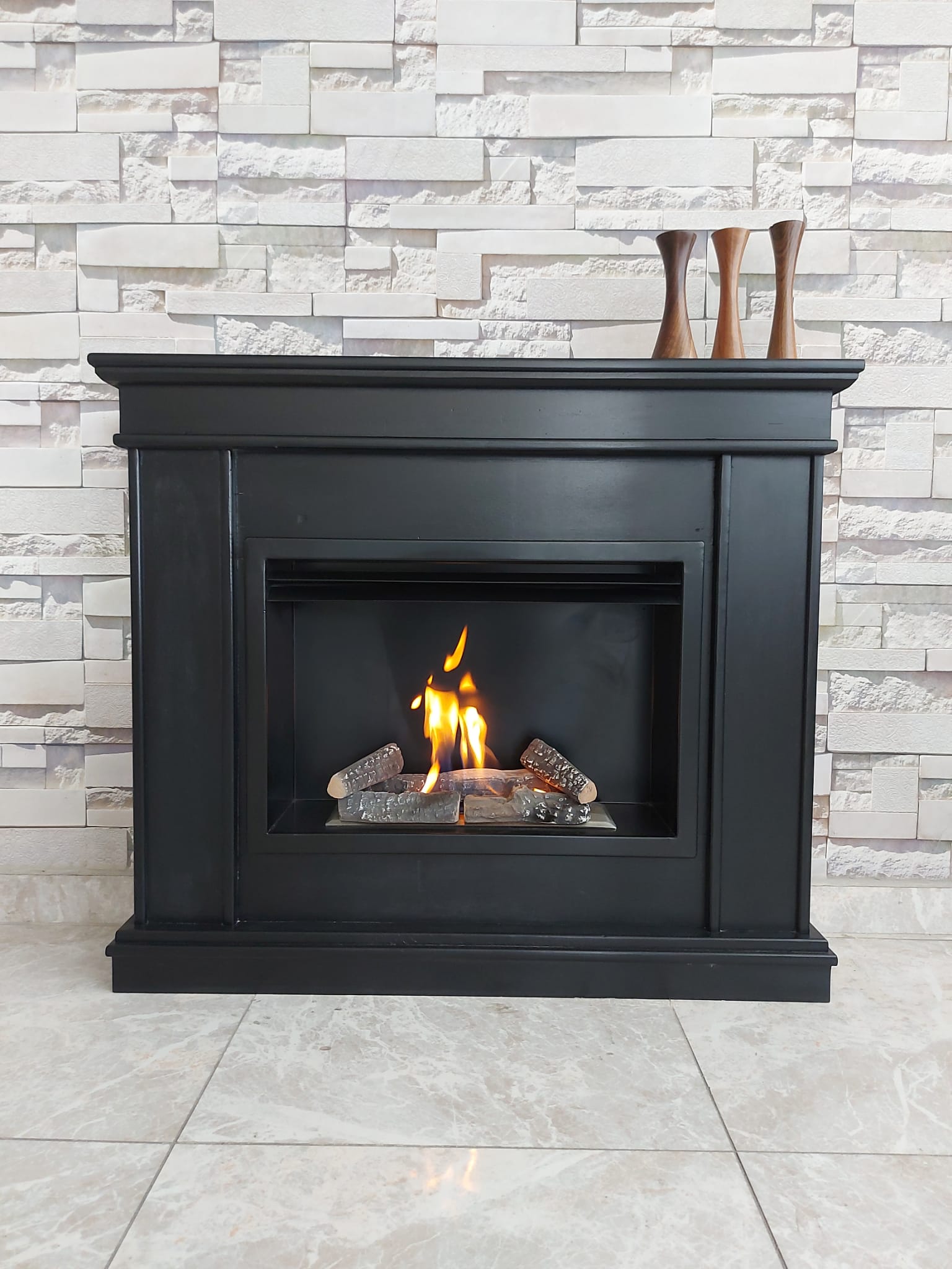 CLASSICAL BLACK BACASIZ ŞÖMİNE